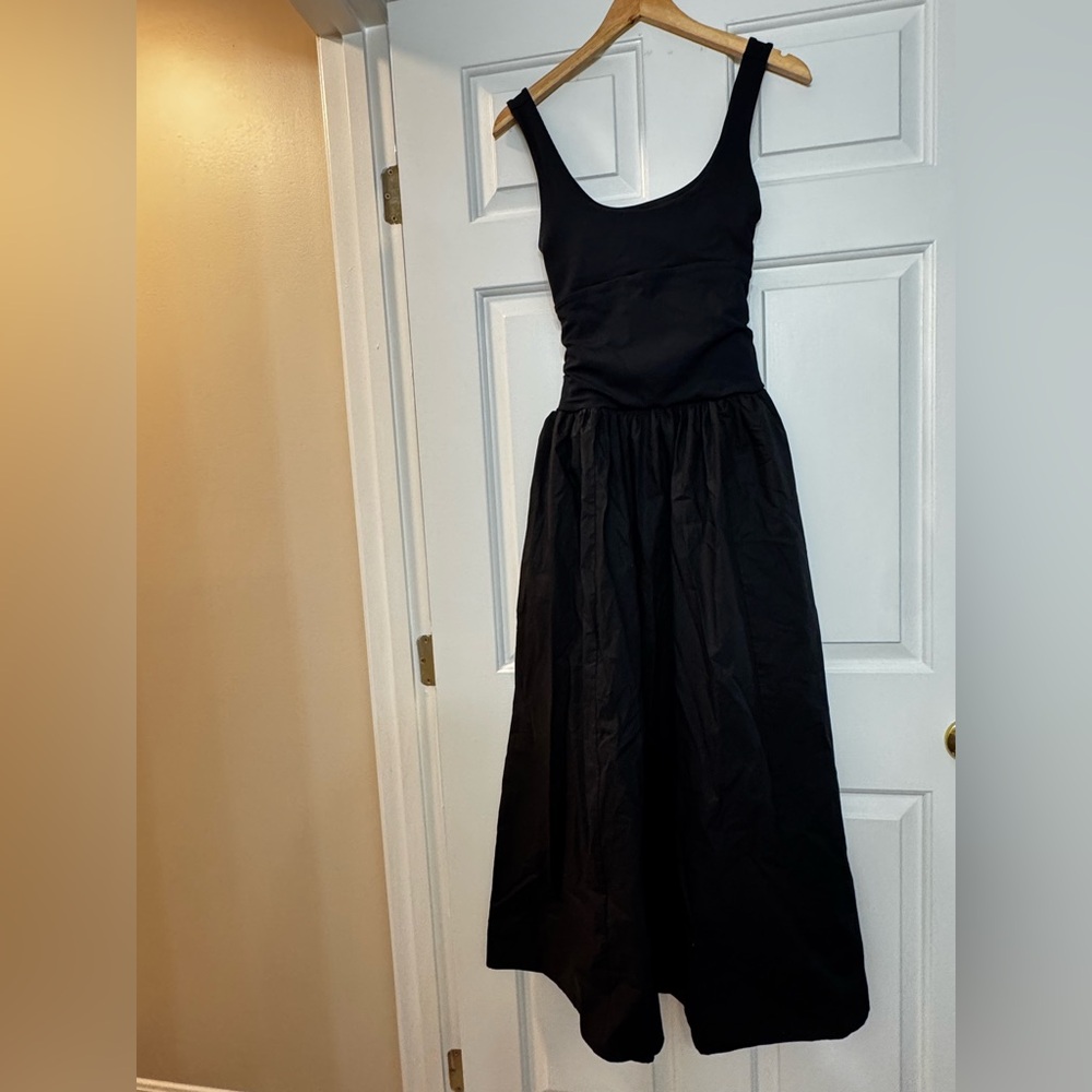 NWT! BANANA REPUBLIC SCULPTED-STRETCH + COTTON POPLIN MAXI DRESS - SIZE XS ๐ง - Picture 4 of 6